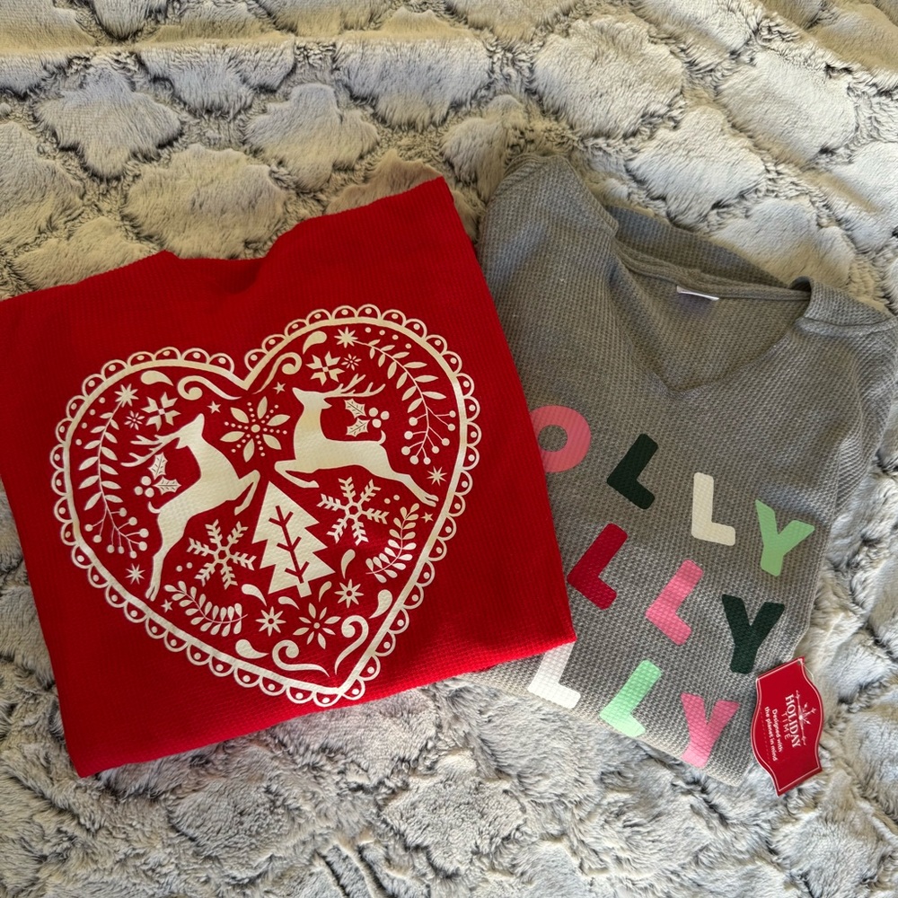 2 SOFT HOLIDAY Henley type lightweight sweatshirt hoodies size XL women’s